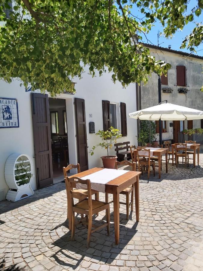 Locanda Delle Grotte Di Onferno Hotel Gemmano ภายนอก รูปภาพ