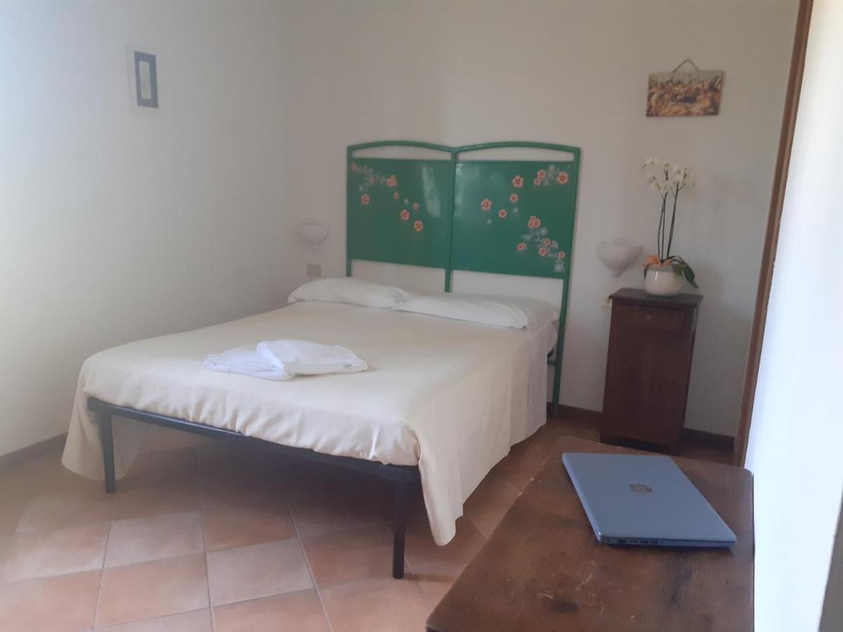 Locanda Delle Grotte Di Onferno Hotel Gemmano ภายนอก รูปภาพ