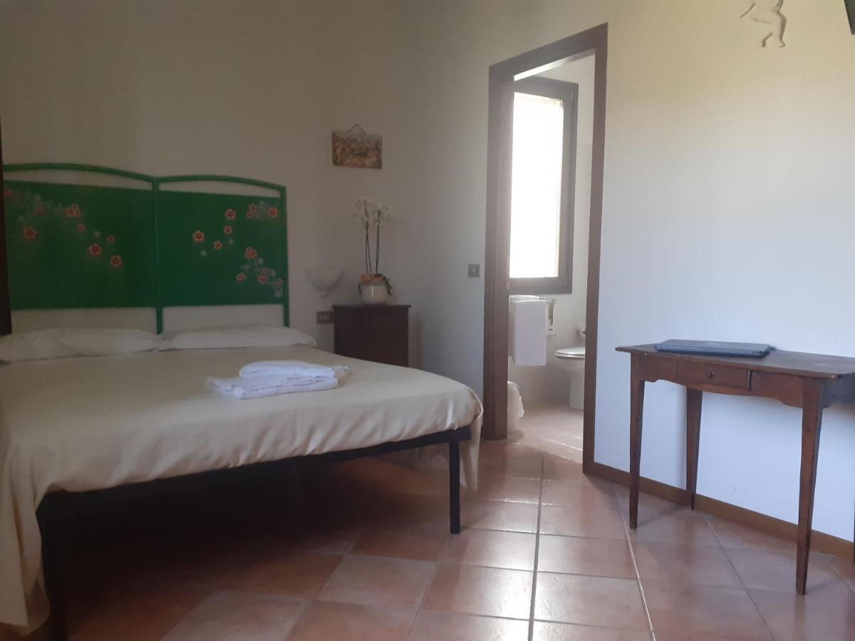 Locanda Delle Grotte Di Onferno Hotel Gemmano ภายนอก รูปภาพ