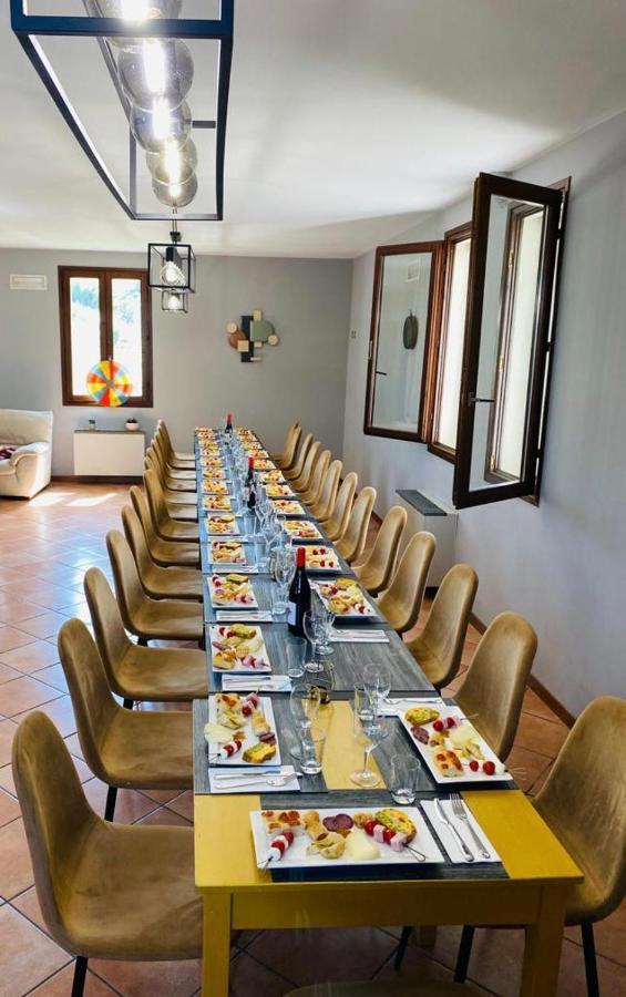Locanda Delle Grotte Di Onferno Hotel Gemmano ภายนอก รูปภาพ